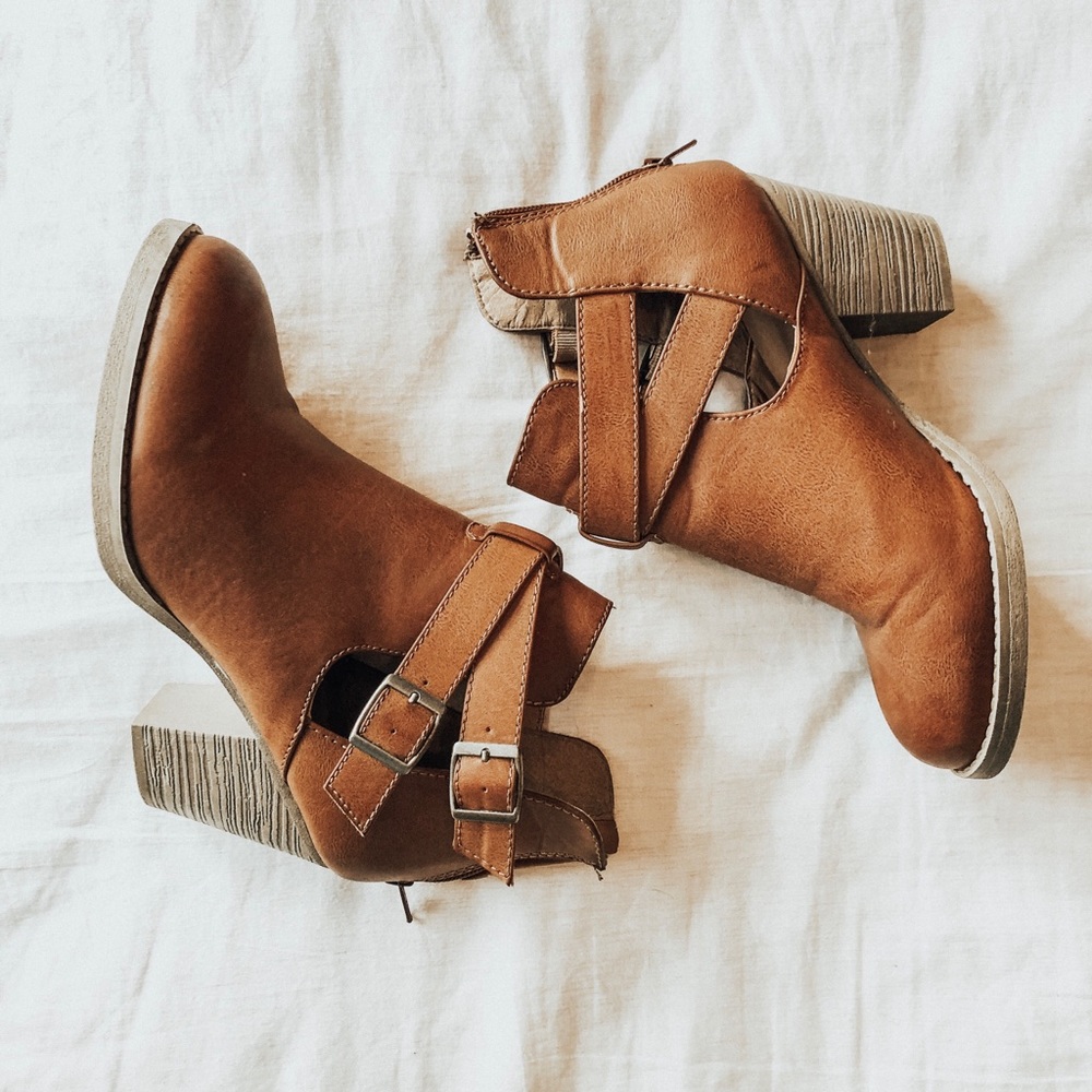 Faux leather booties w/ buckle